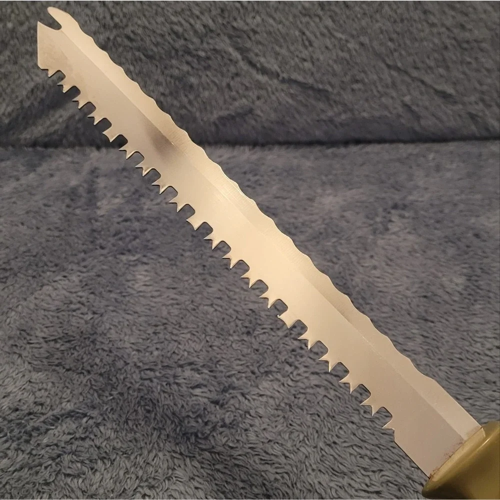 Quikut Vintage Duel Edged Kitchen‎ Knife, Scott & Fetzer, Ohio, c. 1961